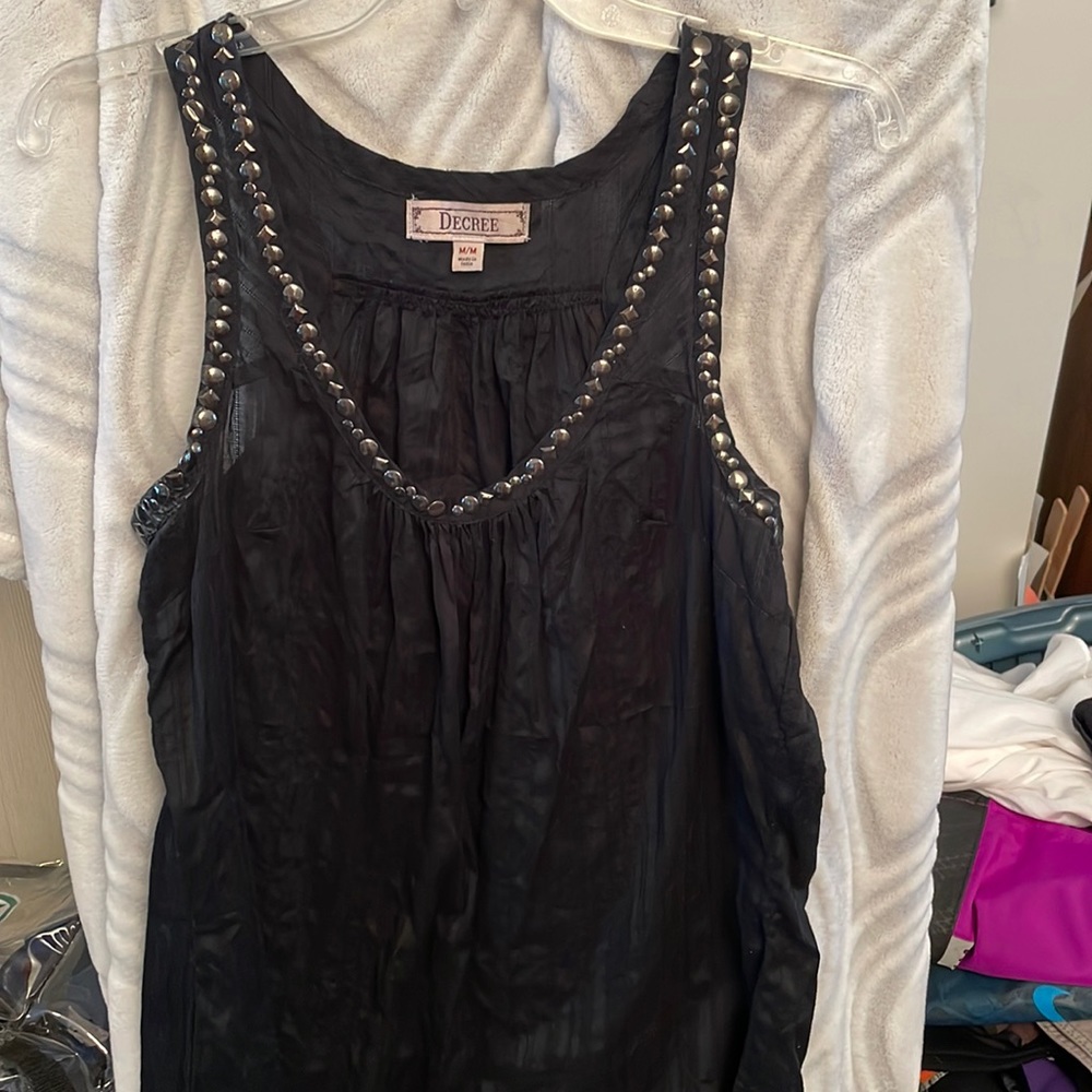Womens medium Decree tank top